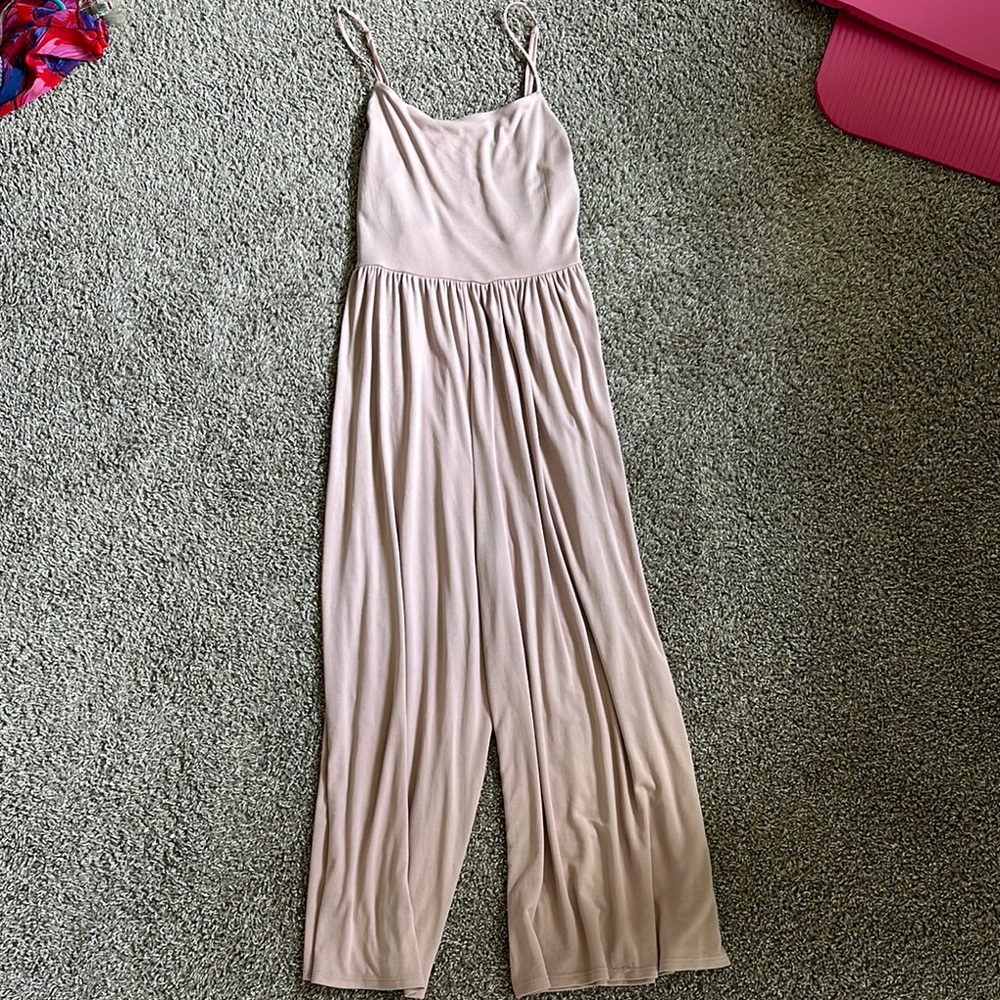 Light Pink Jumpsuit with Wide-Leg Pants and Spaghetti Straps